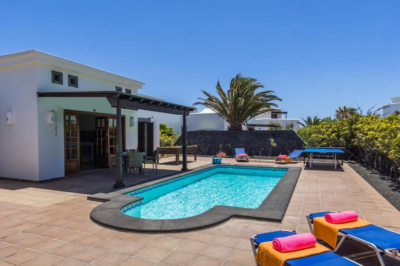 Villa Victoria Luz By Villa Plus Playa Blanca  Buitenkant foto