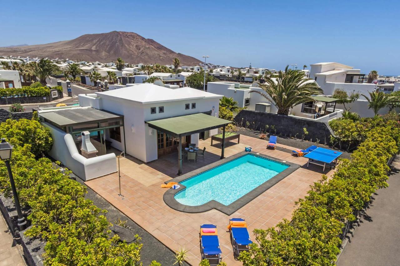 Villa Victoria Luz By Villa Plus Playa Blanca  Buitenkant foto